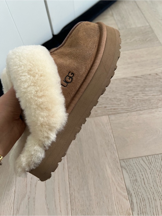 UGG Shoes - UGG slippers